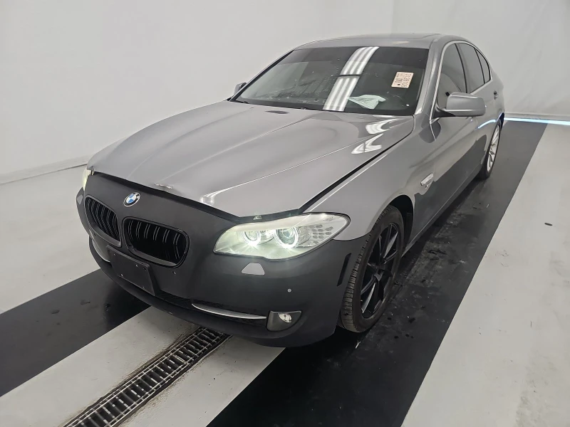 BMW 535 HiFi* Камера* Подгрев* Surround view* HID* Keyless, снимка 3 - Автомобили и джипове - 48292535