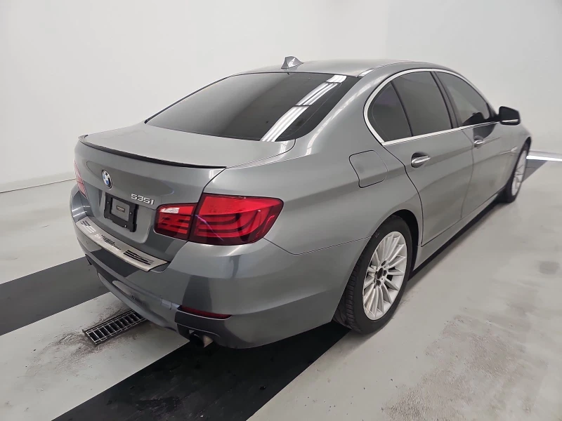 BMW 535 HiFi* Камера* Подгрев* Surround view* HID* Keyless, снимка 6 - Автомобили и джипове - 48292535