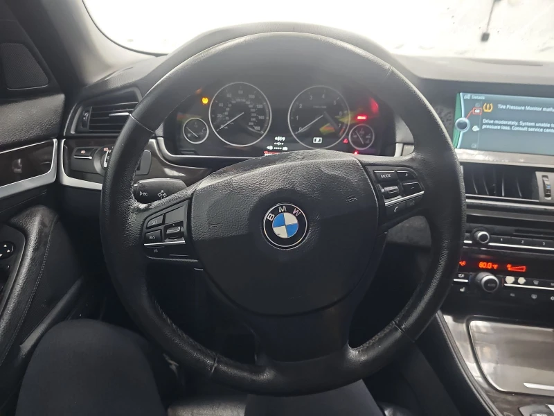 BMW 535 HiFi* Камера* Подгрев* Surround view* HID* Keyless, снимка 9 - Автомобили и джипове - 48292535