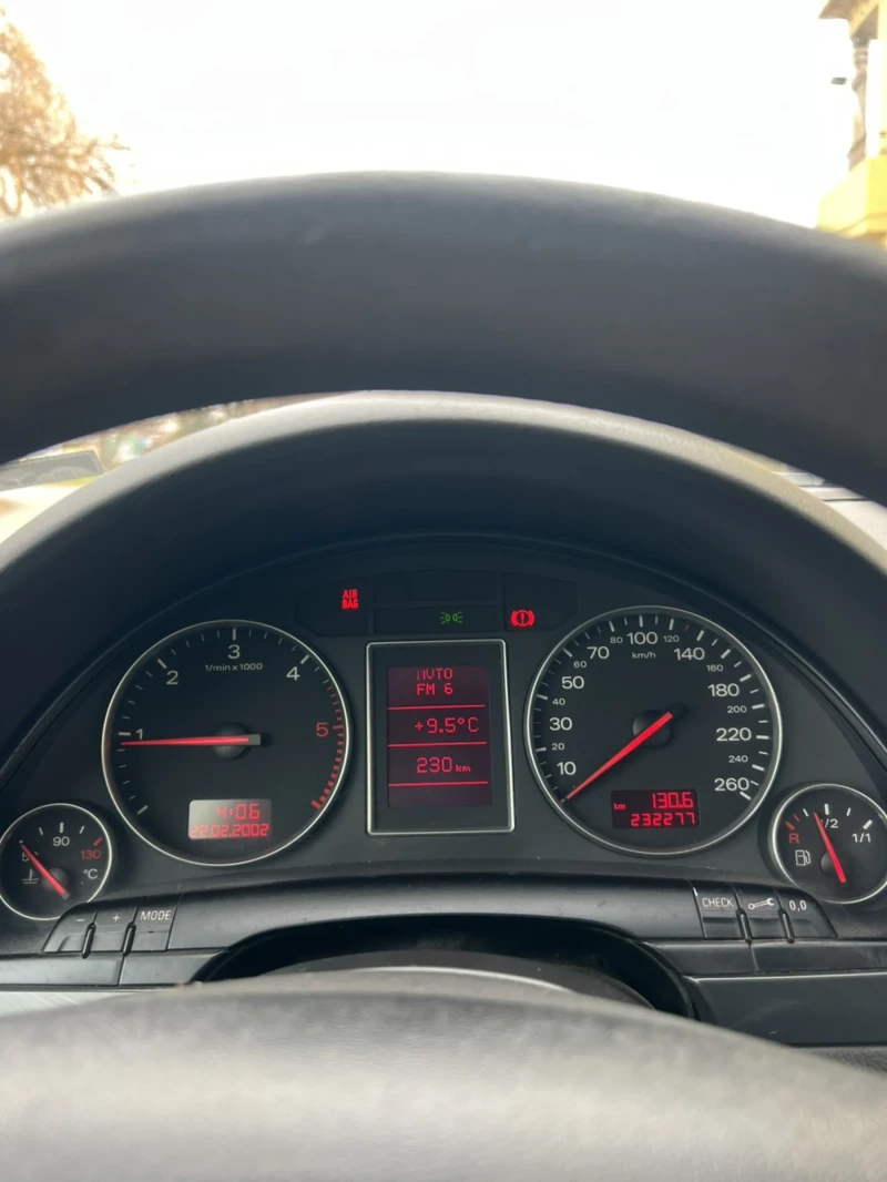 Audi A4 1.9TDI, снимка 7 - Автомобили и джипове - 48349494