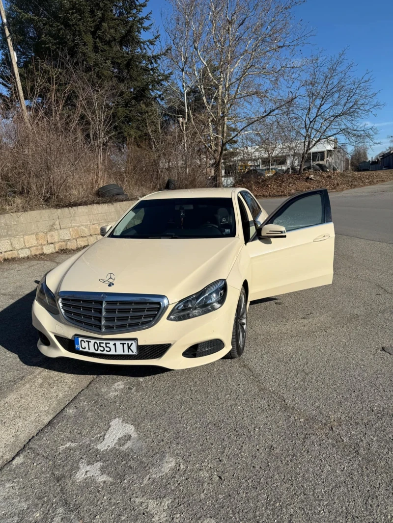 Mercedes-Benz E 200, снимка 10 - Автомобили и джипове - 48604308