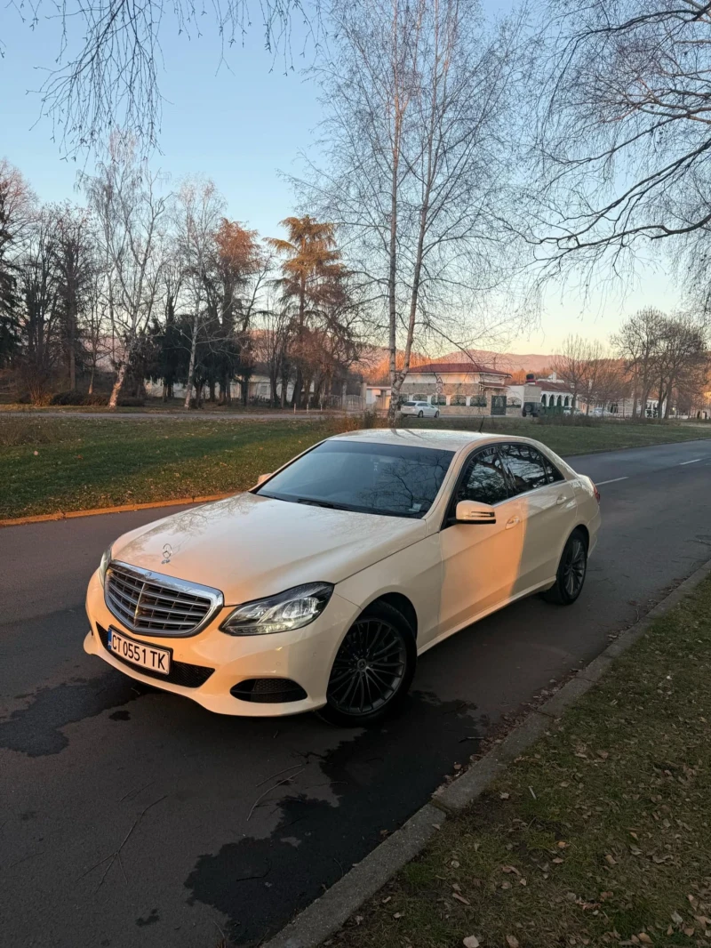 Mercedes-Benz E 200, снимка 3 - Автомобили и джипове - 48604308