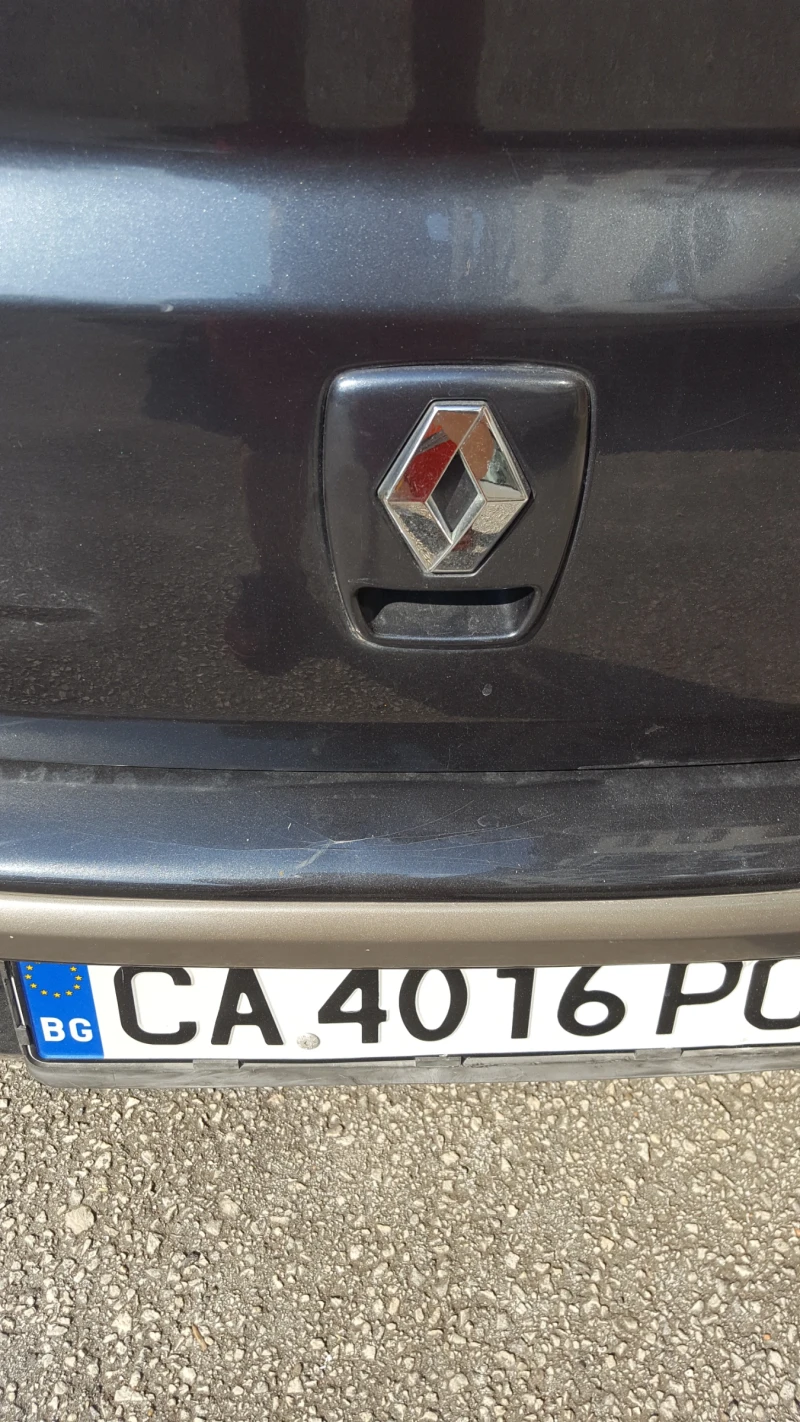 Renault Laguna, снимка 13 - Автомобили и джипове - 48975976