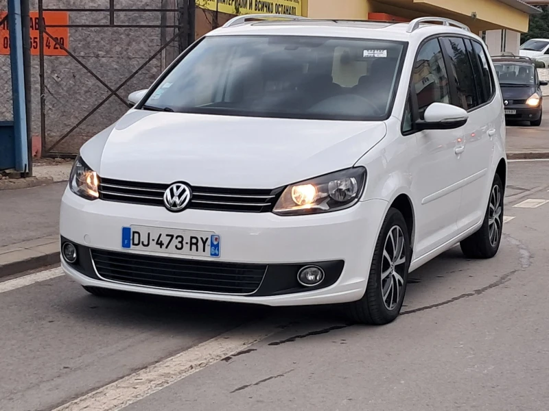 VW Touran 1.6TDI AUTOMAT , снимка 3 - Автомобили и джипове - 50476492