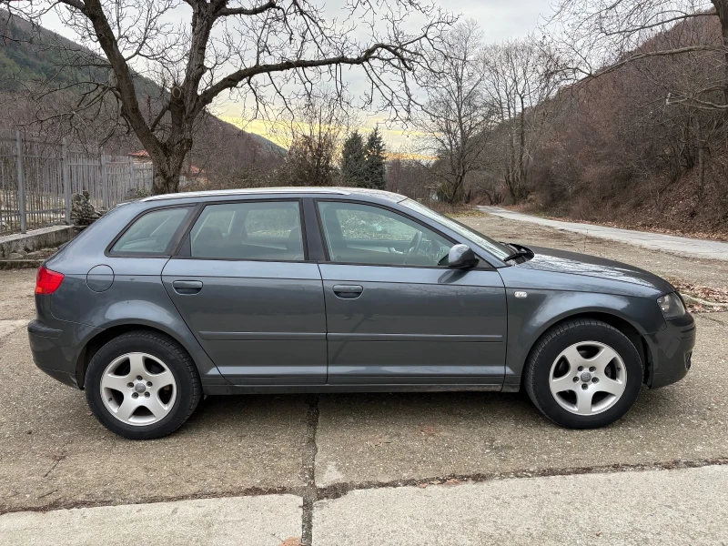 Audi A3 Sportback , снимка 6 - Автомобили и джипове - 53044949
