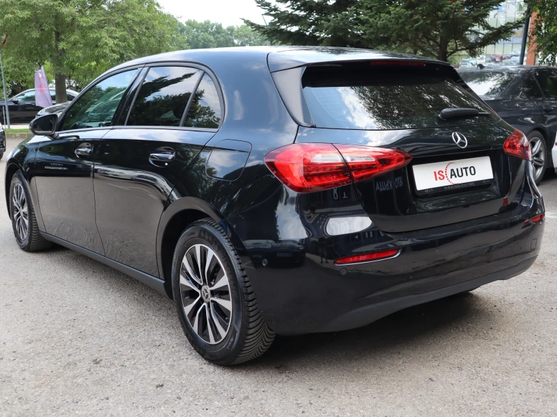 Mercedes-Benz A 180 VirtualПодгрев/Lane Assist/Sport, снимка 4 - Автомобили и джипове - 51001437