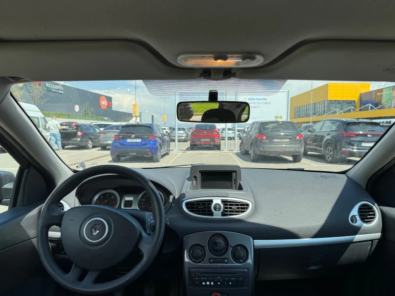 Renault Clio, снимка 8 - Автомобили и джипове - 52712556
