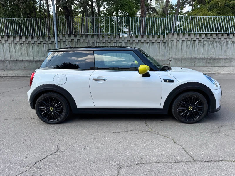 Mini Cooper s SE Electric Trim, снимка 8 - Автомобили и джипове - 52326129