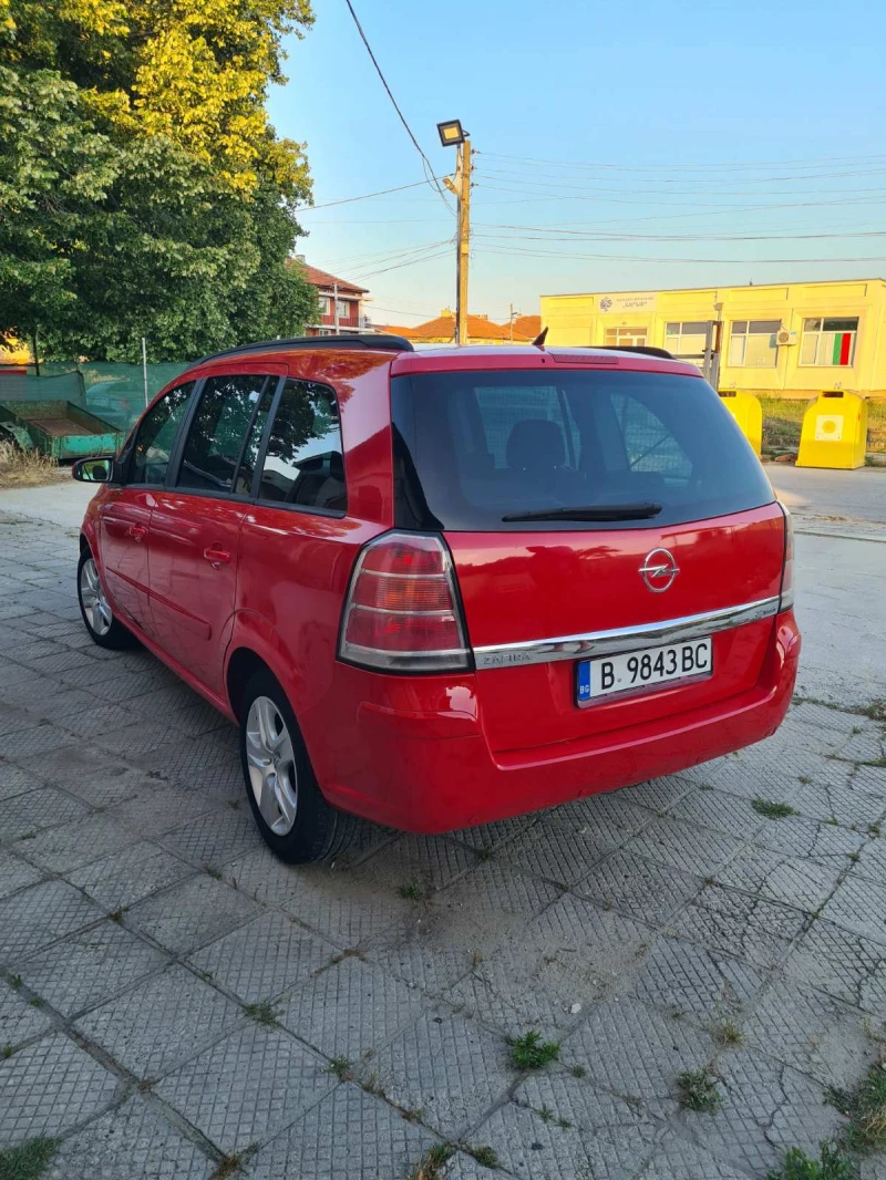 Opel Zafira 2.2, снимка 11 - Автомобили и джипове - 52282028