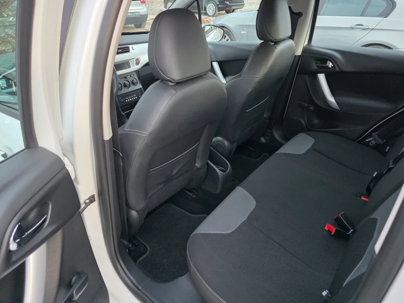 Citroen C3, снимка 12 - Автомобили и джипове - 52663976