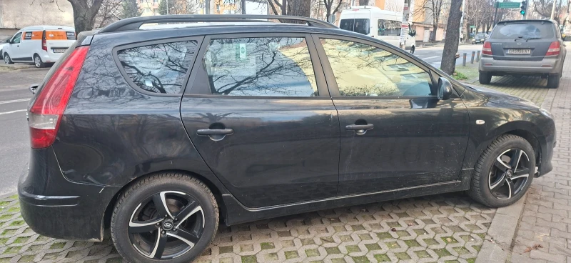 Hyundai I30, снимка 10 - Автомобили и джипове - 52745076