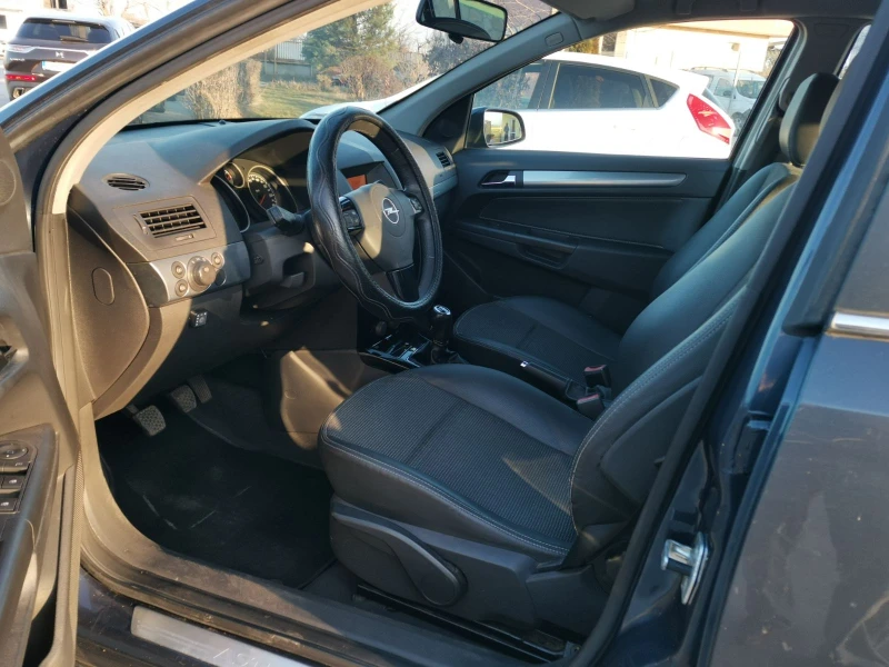 Opel Astra H, снимка 7 - Автомобили и джипове - 52793261