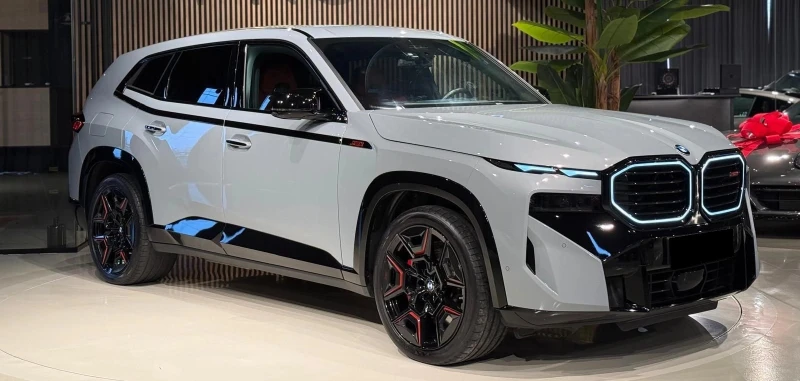 BMW XM Label Red 4.4 V8 Plug-in Hybrid xDrive