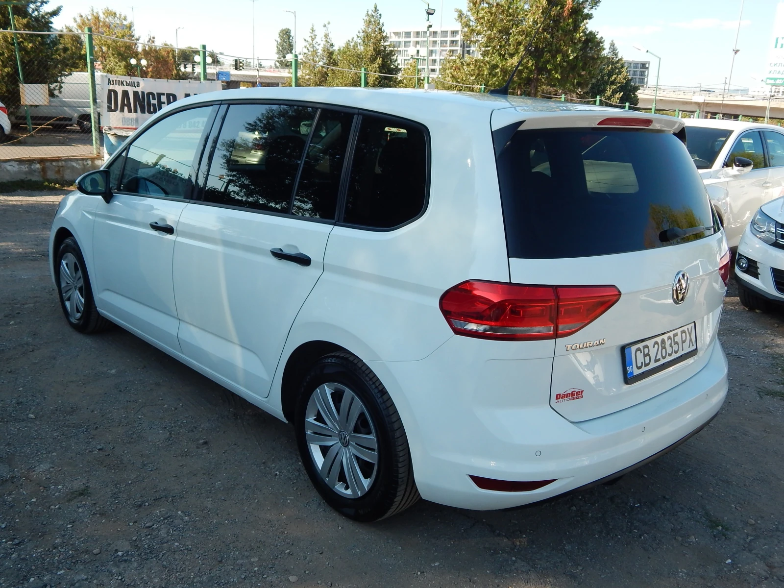 VW Touran 1.6TDI* 7места* EURO6B*  - изображение 6