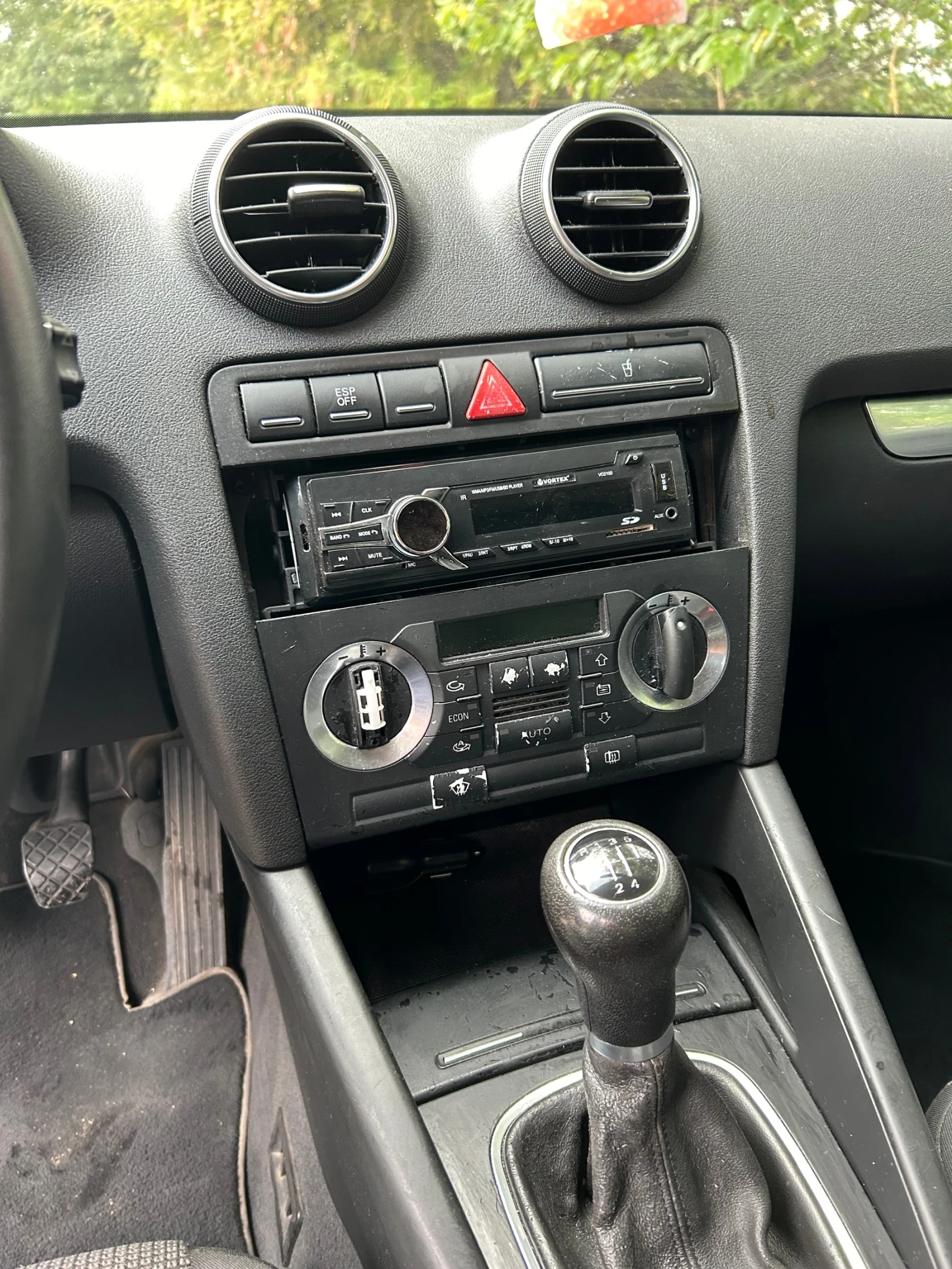 Audi A3 1.6 - изображение 5