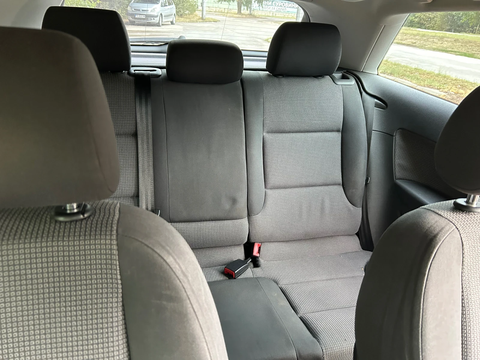 Audi A3 1.6 - изображение 8