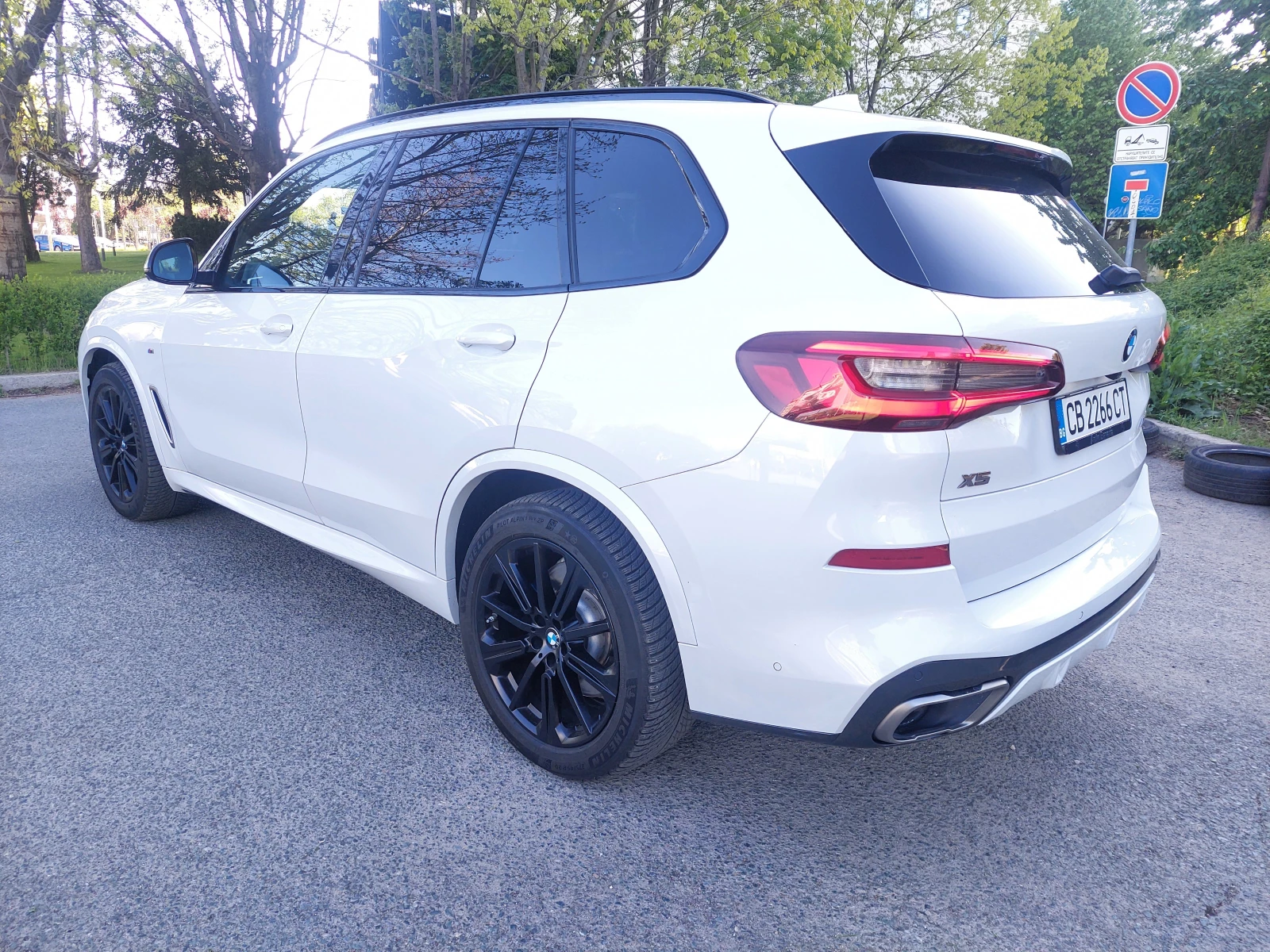 BMW X5M 50d - изображение 5