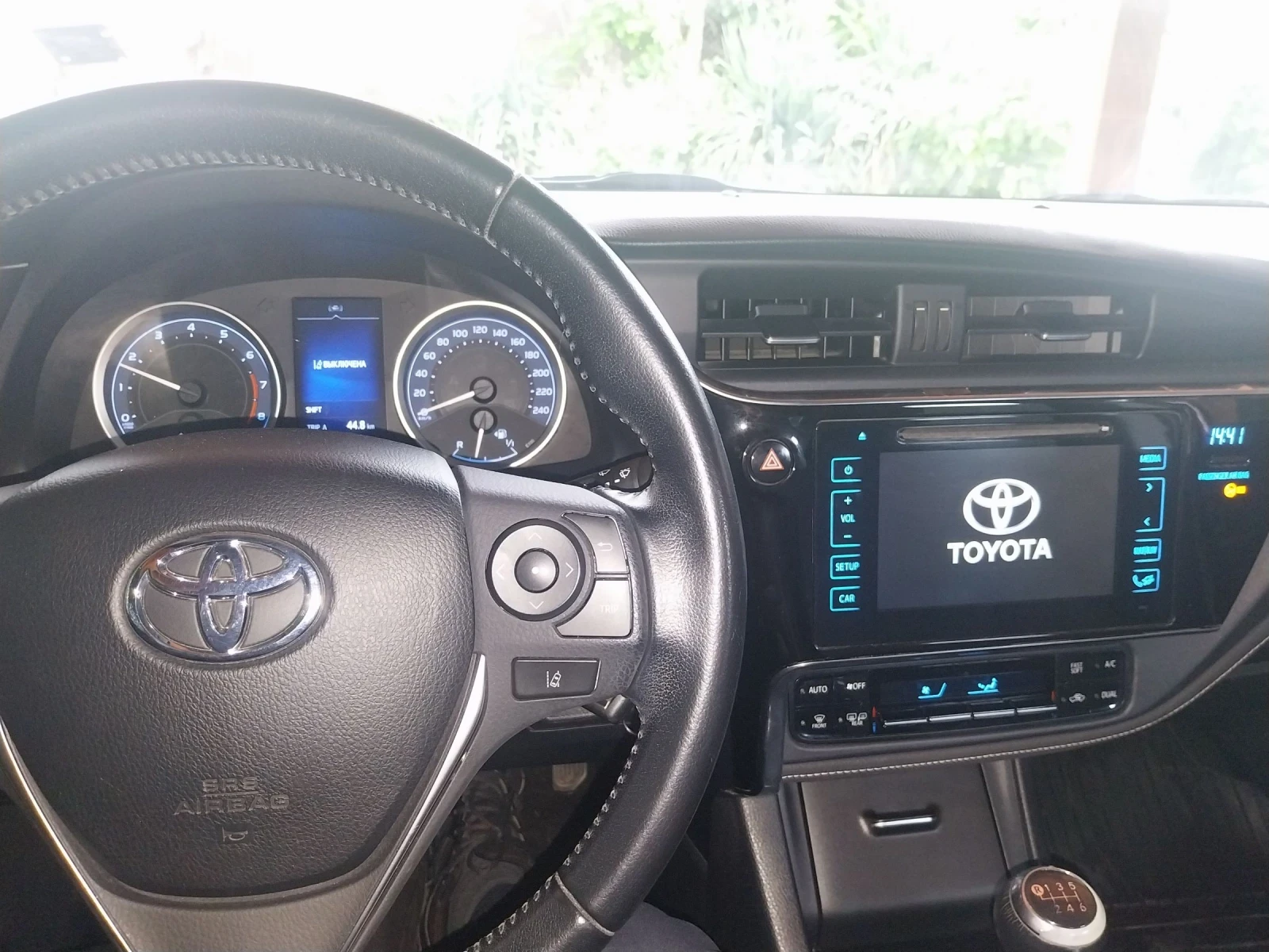 Toyota Corolla  - изображение 9