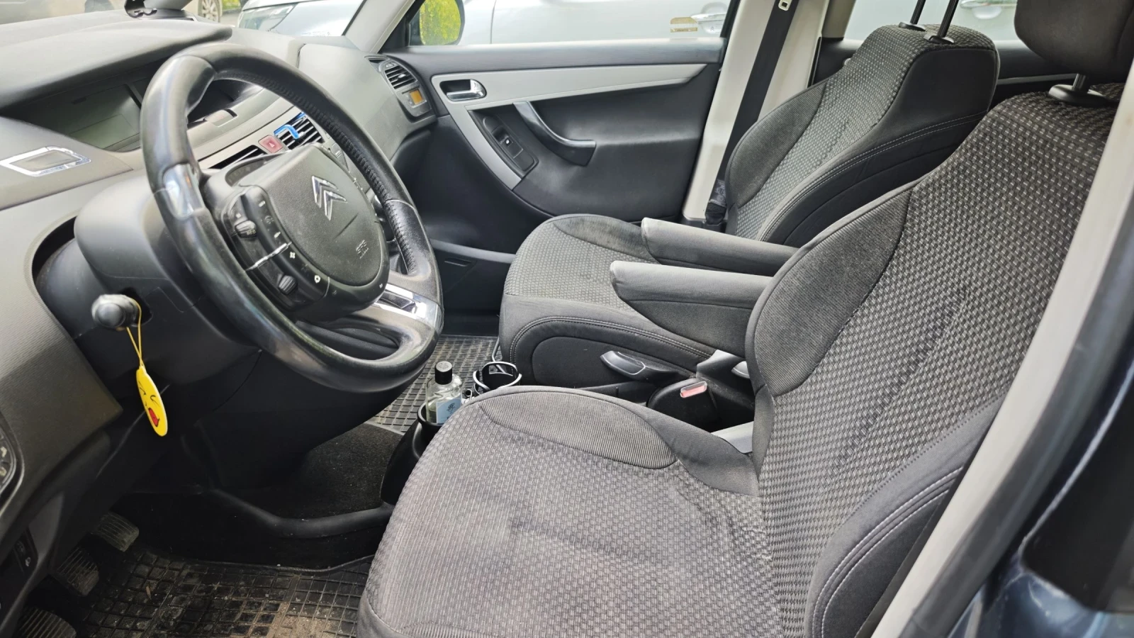 Citroen C4 Picasso 1.6 hdi - изображение 9