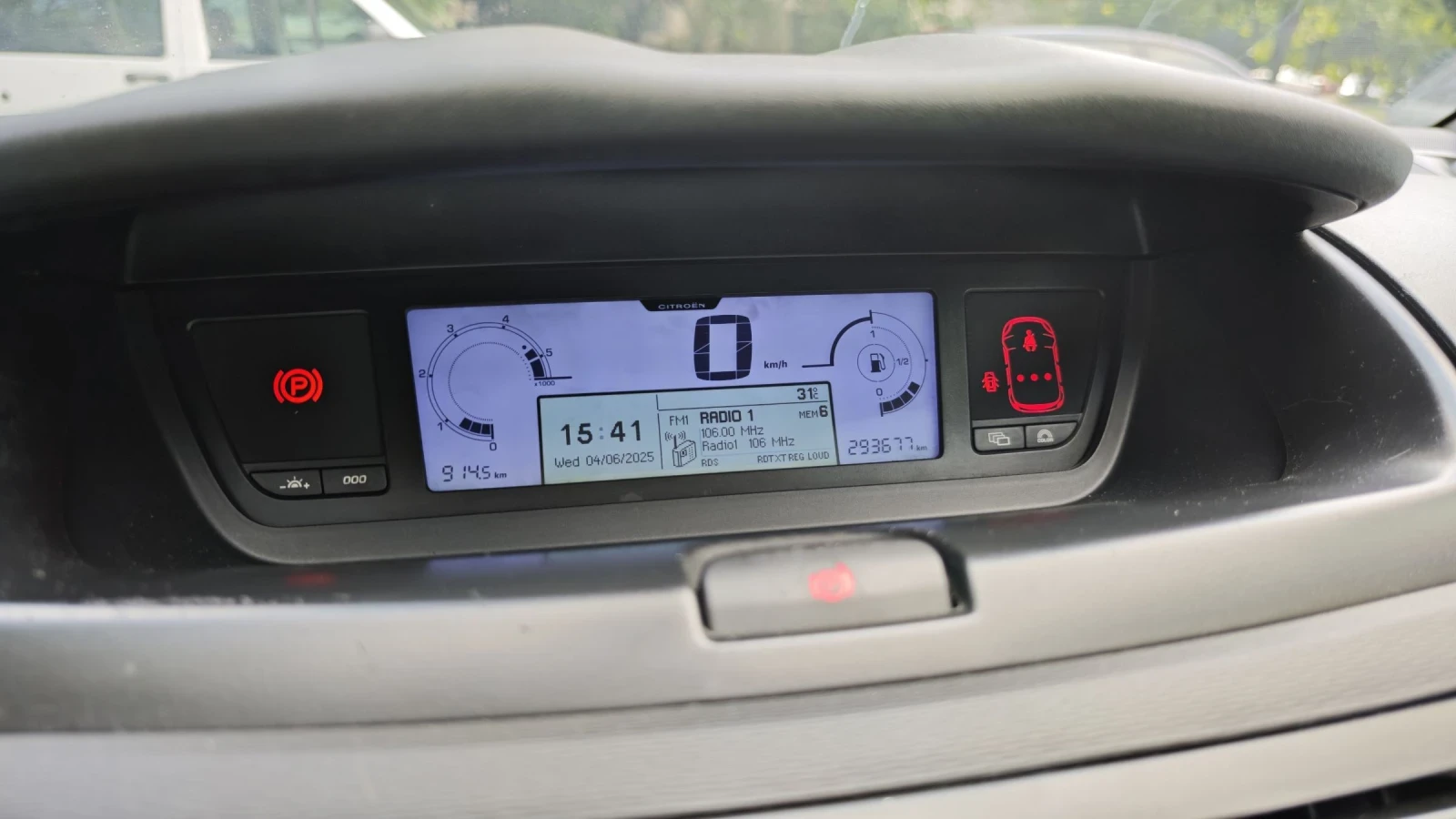 Citroen C4 Picasso 1.6 hdi - изображение 10