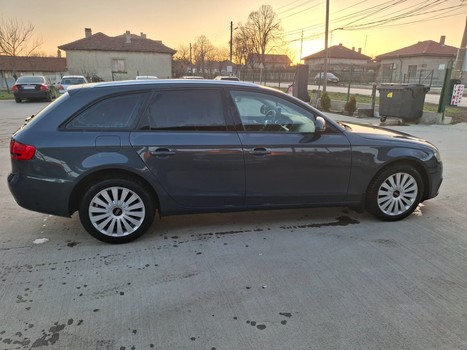 Audi A4 2.0 TDI 143 к.с - изображение 6