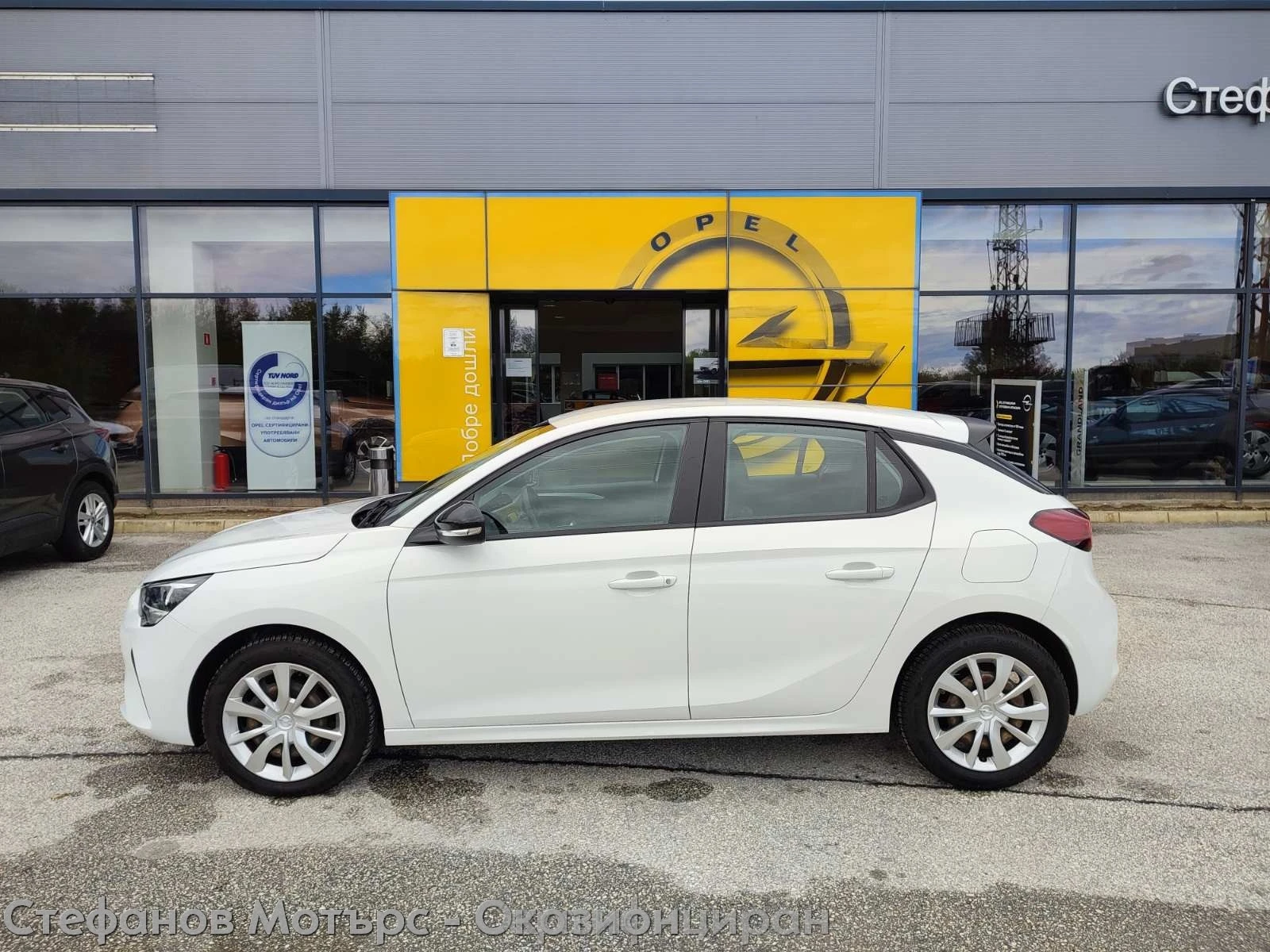 Opel Corsa Edition Limousine 1.2 (75hp) MT5, снимка 4 - Автомобили и джипове - 52010859