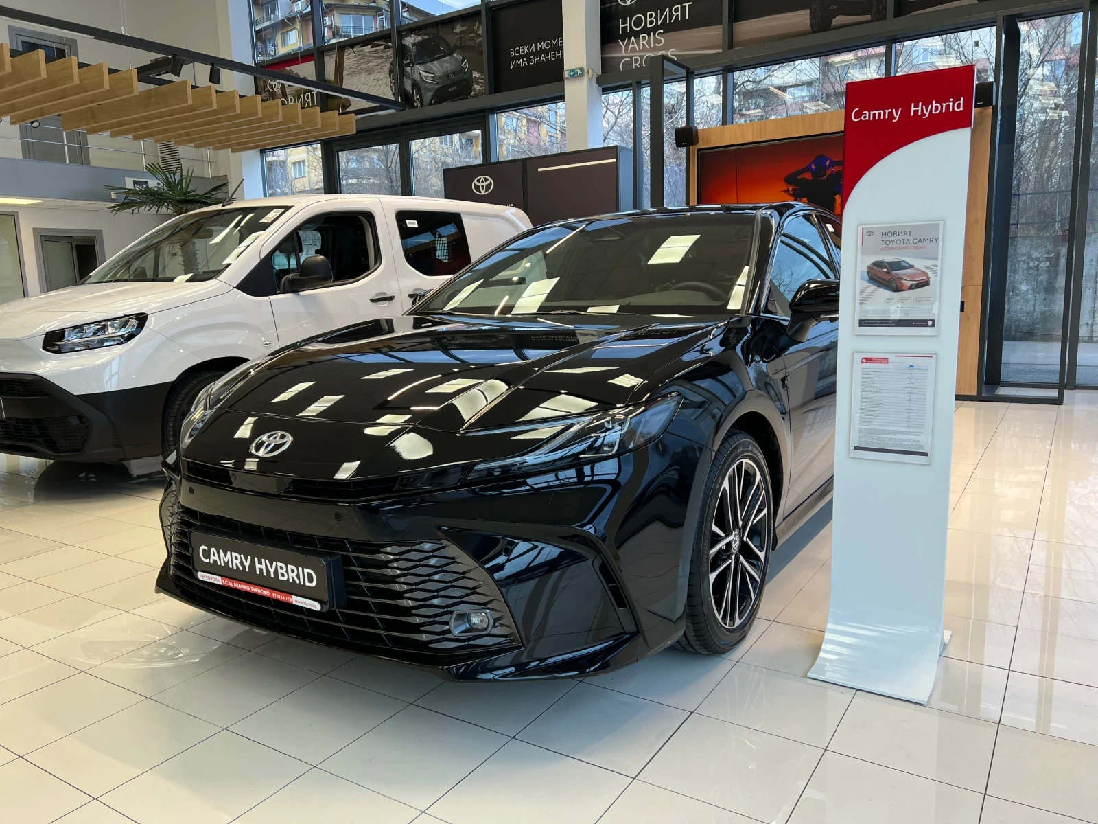 Toyota Camry 2.5H Luxury  | Mobile.bg   1