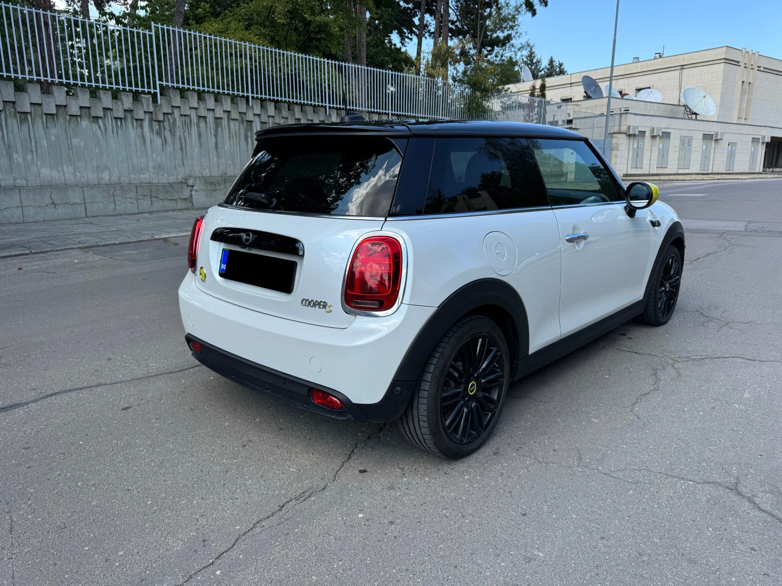 Mini Cooper s SE Electric Trim | Mobile.bg — изображение 7