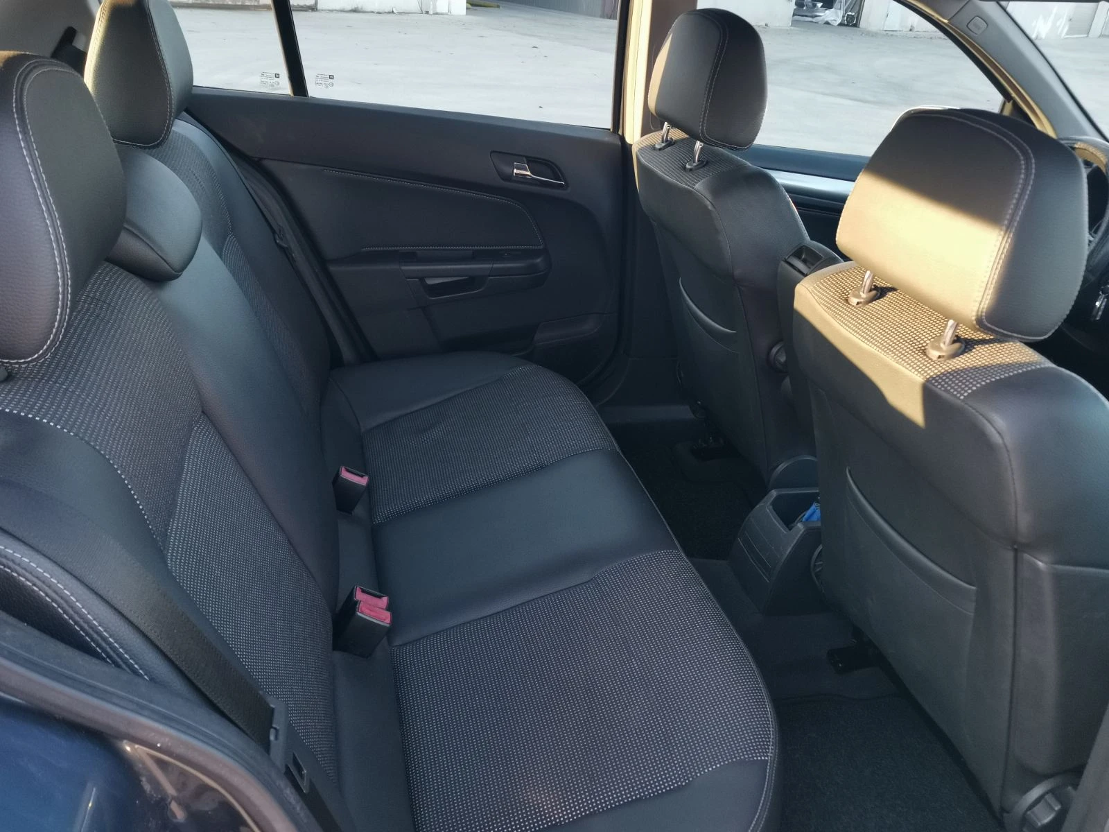 Opel Astra H - изображение 9