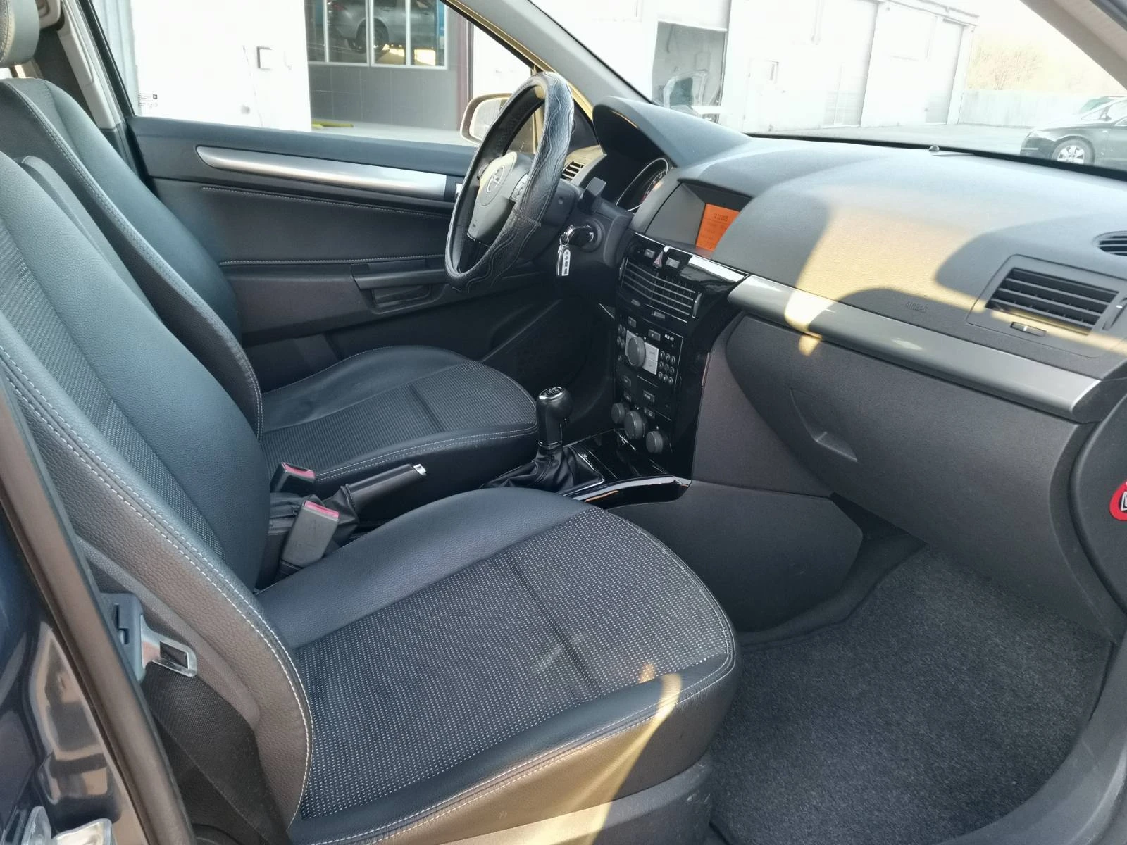 Opel Astra H - изображение 10