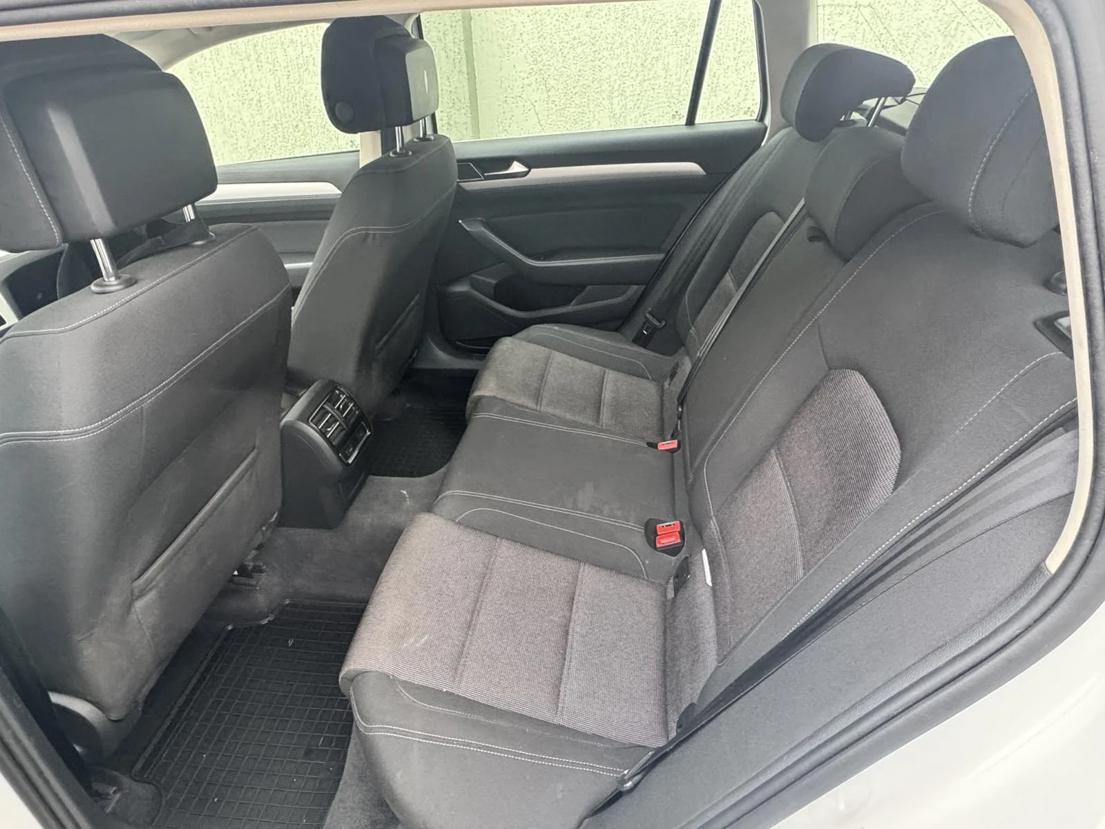 VW Passat  - изображение 5