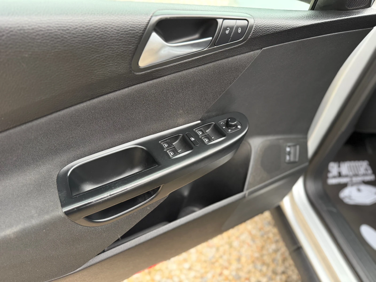 VW Passat 1.9TDI Германия, снимка 6 - Автомобили и джипове - 53906316