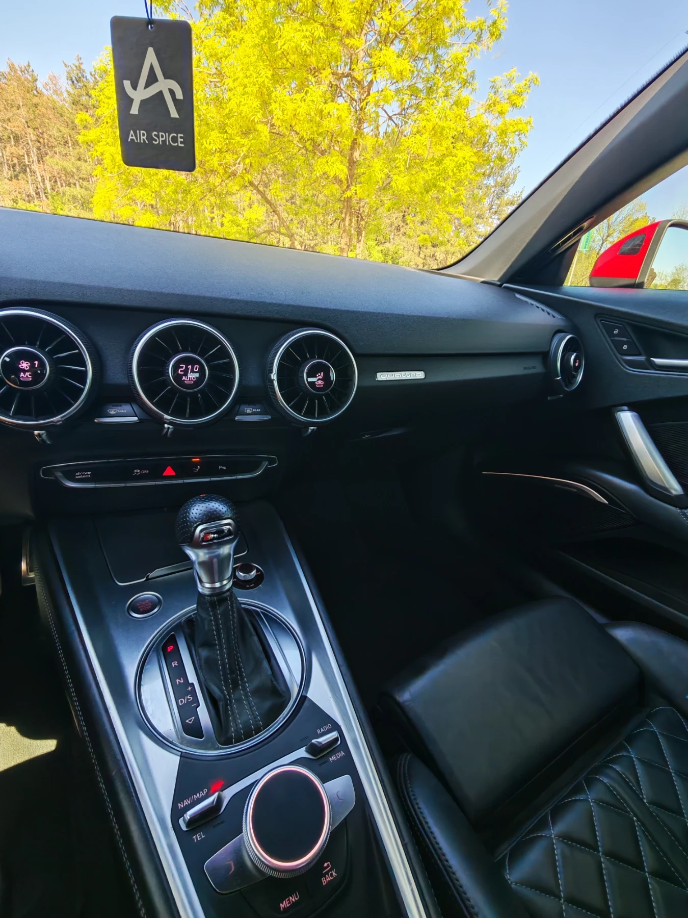 Audi Tt S-line, снимка 6 - Автомобили и джипове - 54317950