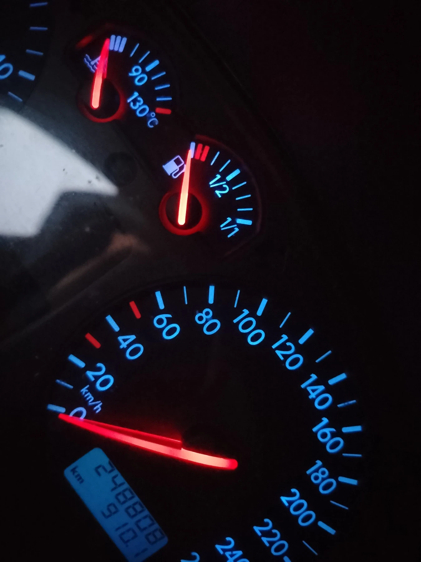 VW Passat, снимка 3 - Автомобили и джипове - 54322551