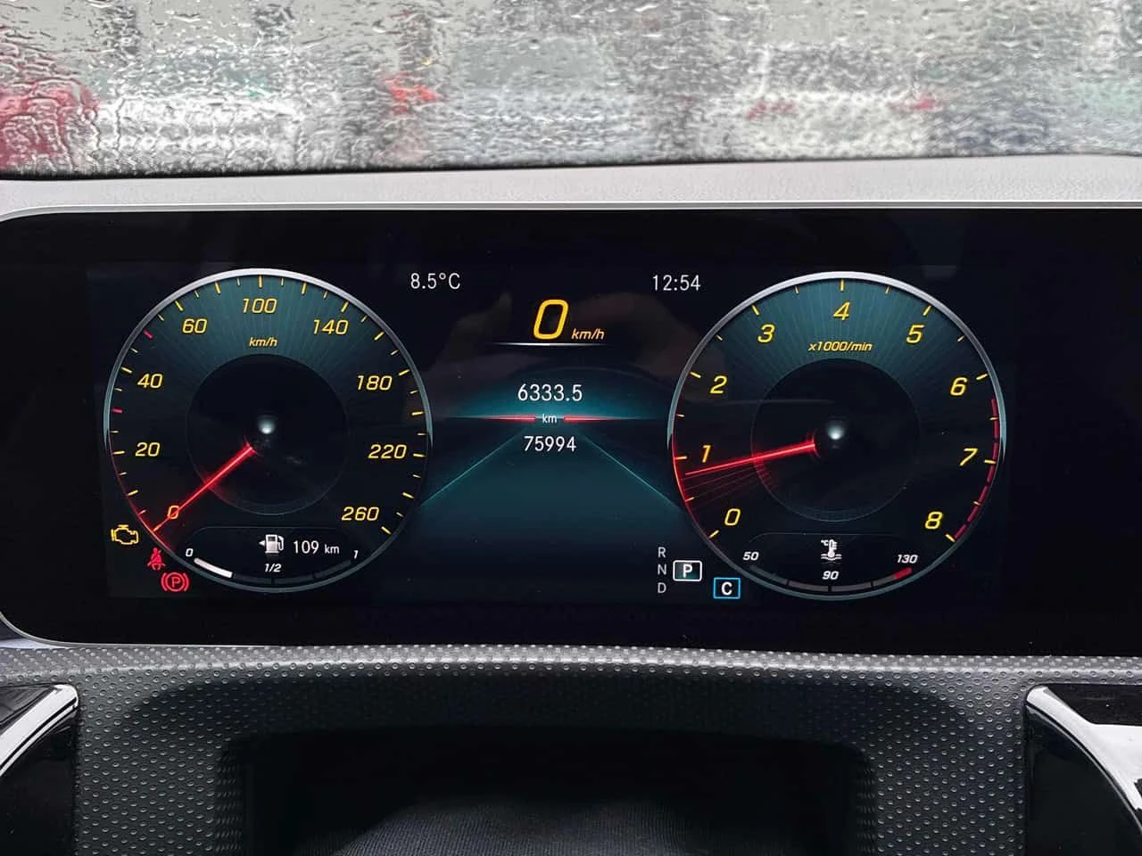 Mercedes-Benz A 250 | DISTRONIC | ПОДГРЕВ | CARFAX | , снимка 8 - Автомобили и джипове - 54545896