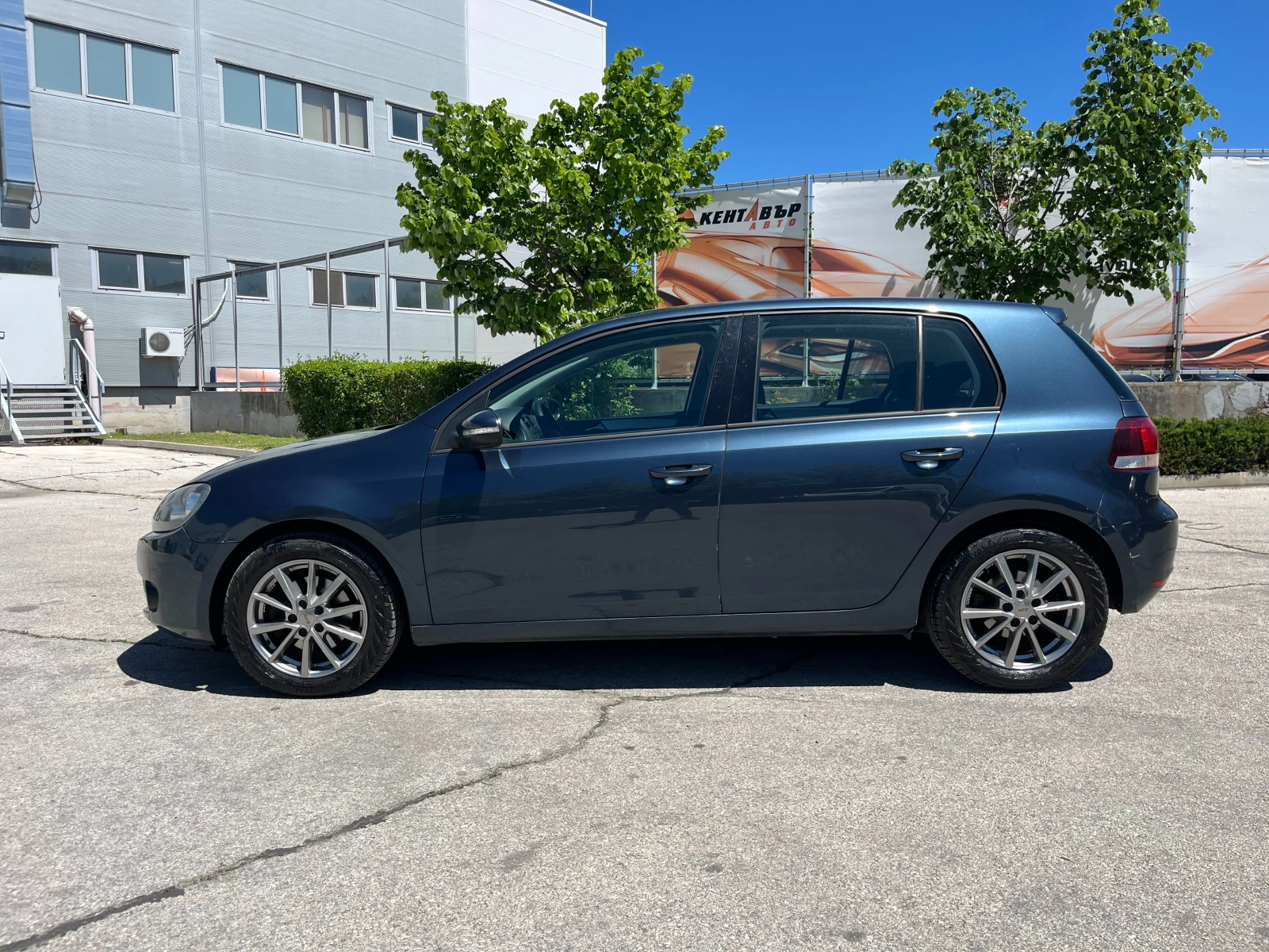 VW Golf 1.4i 122 к.с. , снимка 2 - Автомобили и джипове - 54554993