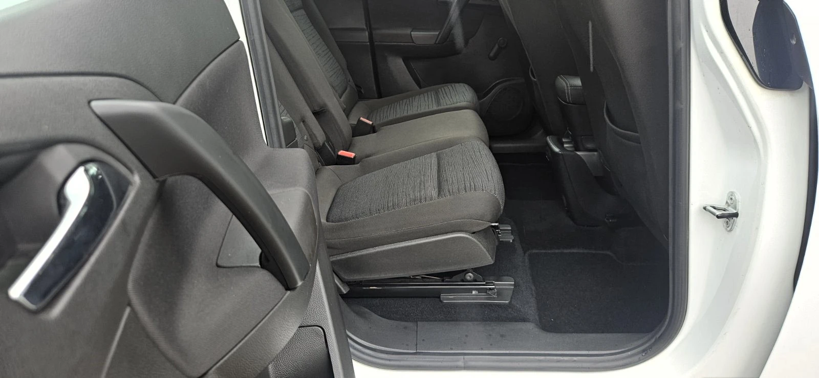 Opel Meriva 1.6cdti 95hp euro 6, снимка 3 - Автомобили и джипове - 54644177