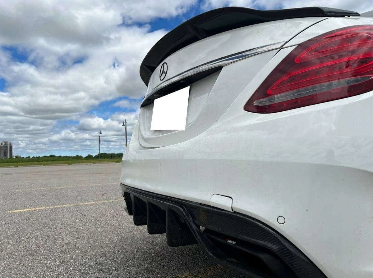 Mercedes-Benz C 400 CARBON DETAILS| JB4 STAGE 1| BURMESTER| PANO| , снимка 10 - Автомобили и джипове - 54968394