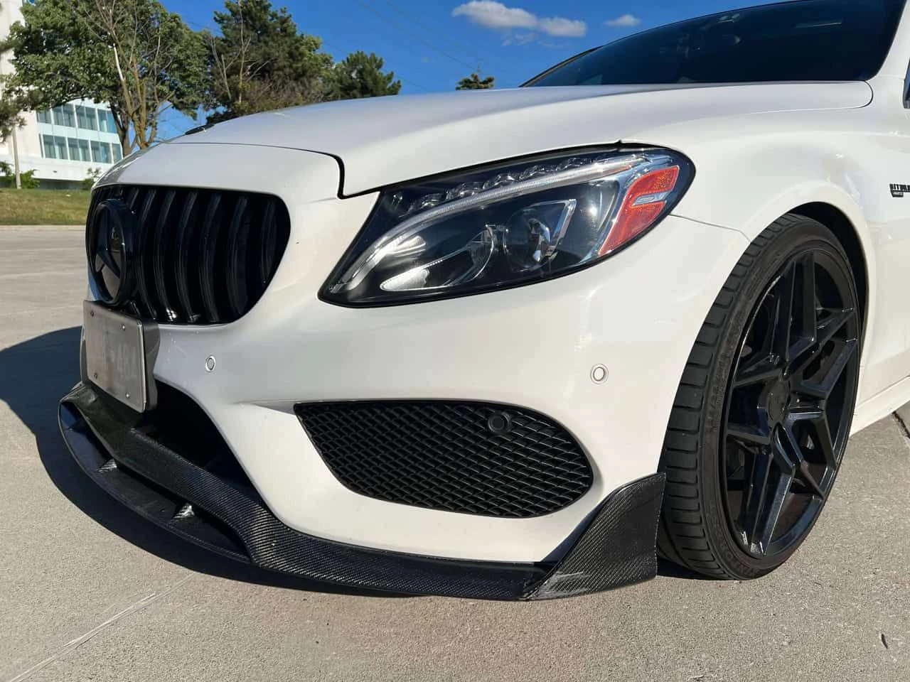 Mercedes-Benz C 400 CARBON DETAILS| JB4 STAGE 1| BURMESTER| PANO| , снимка 4 - Автомобили и джипове - 54968394