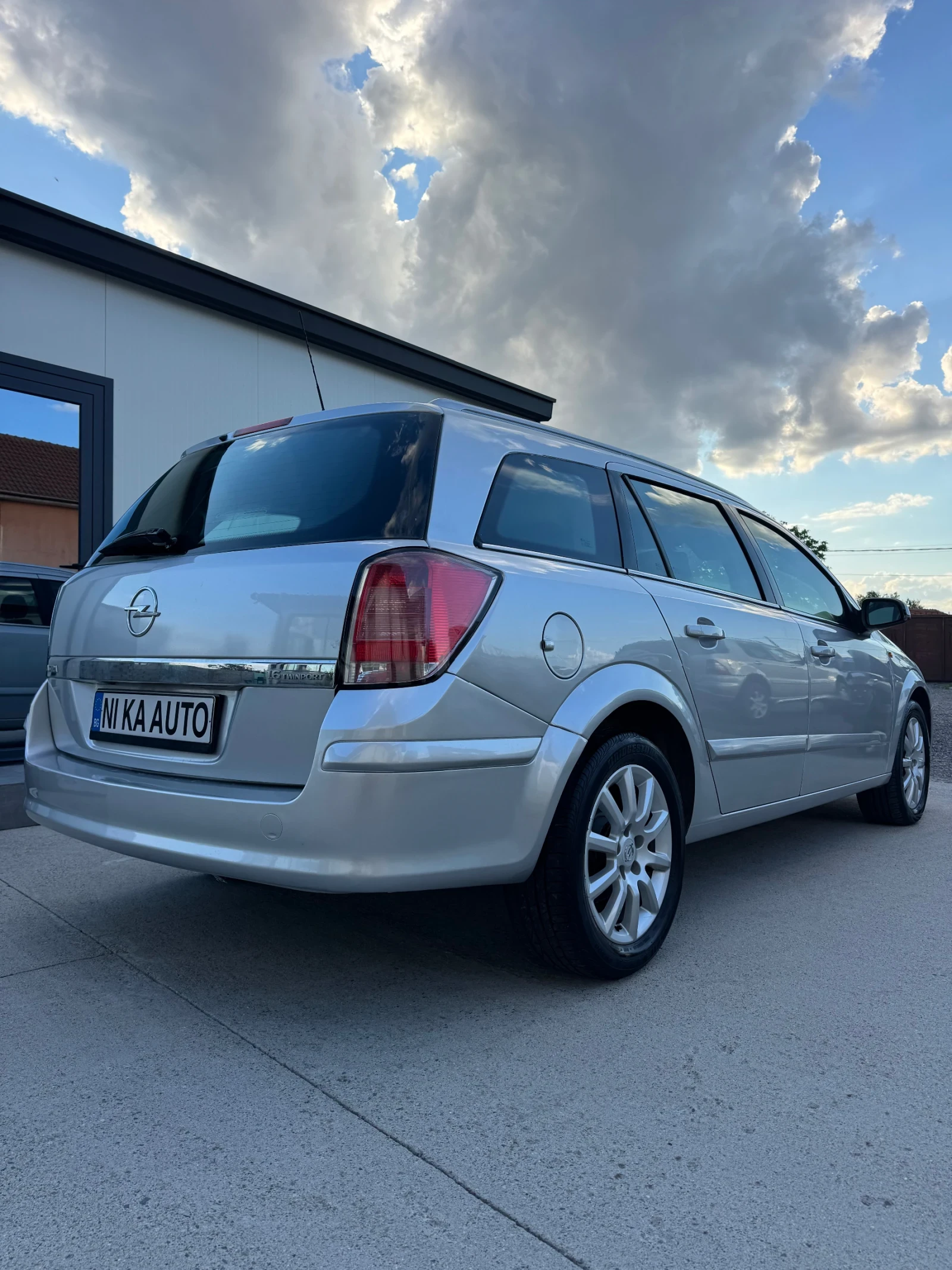 Opel Astra 1.6i  105к.с.   161 000 км внос Италия , снимка 9 - Автомобили и джипове - 55018215