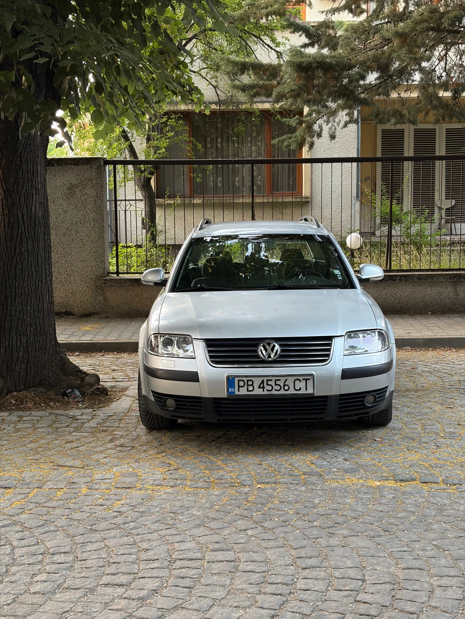 VW Passat