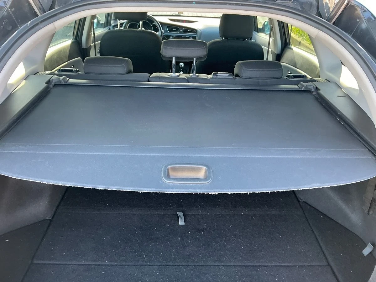 Kia Ceed, снимка 13 - Автомобили и джипове - 55573494