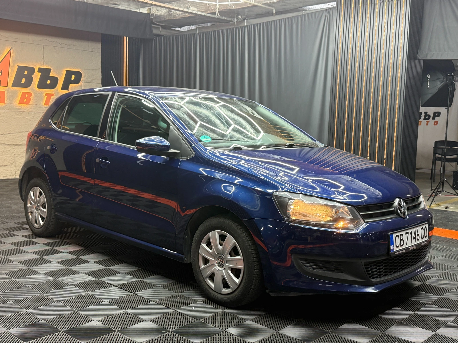 VW Polo 1.2i 60 к.с., снимка 4 - Автомобили и джипове - 56007716