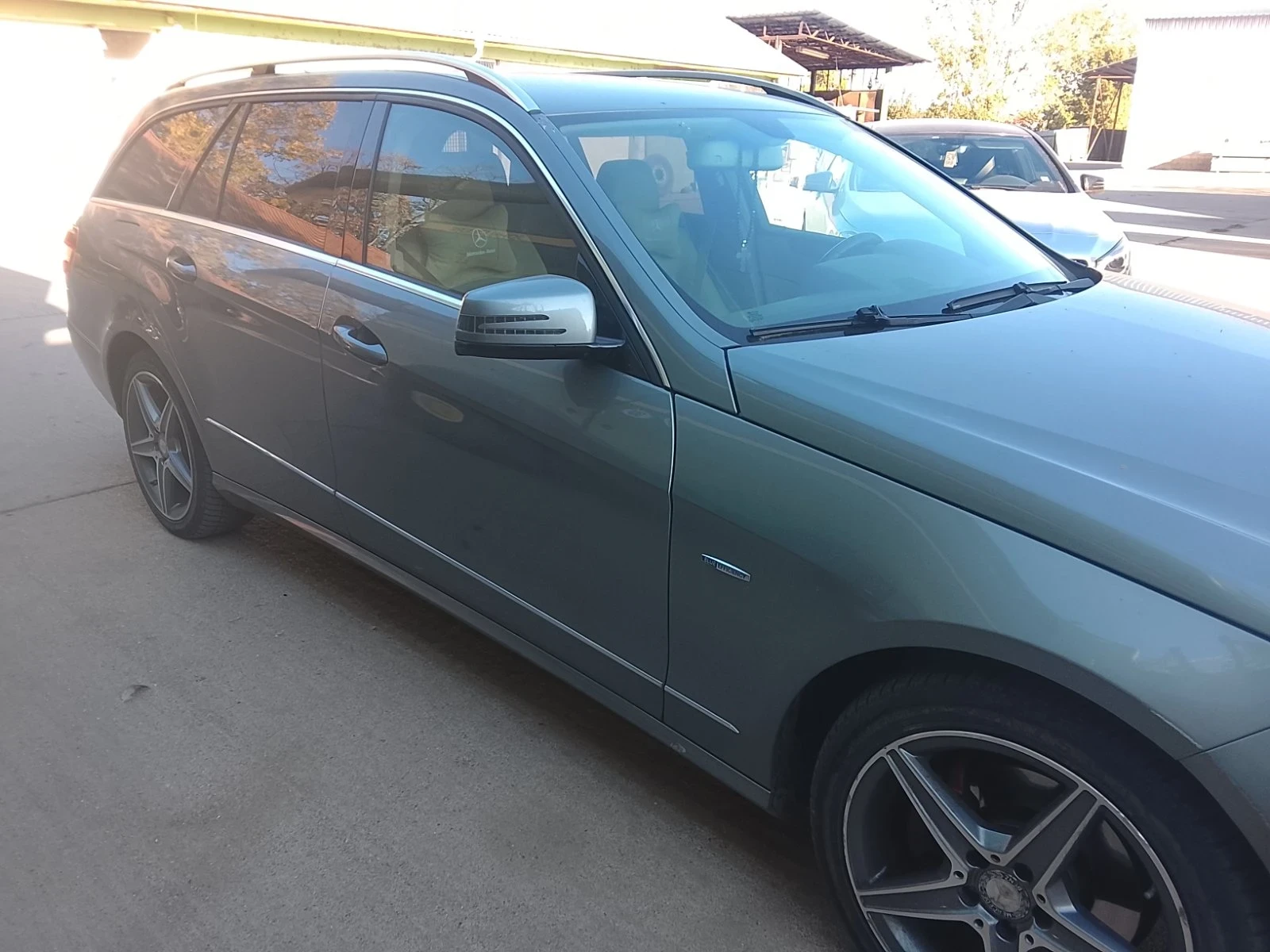 Mercedes-Benz E 250, снимка 13 - Автомобили и джипове - 56508931
