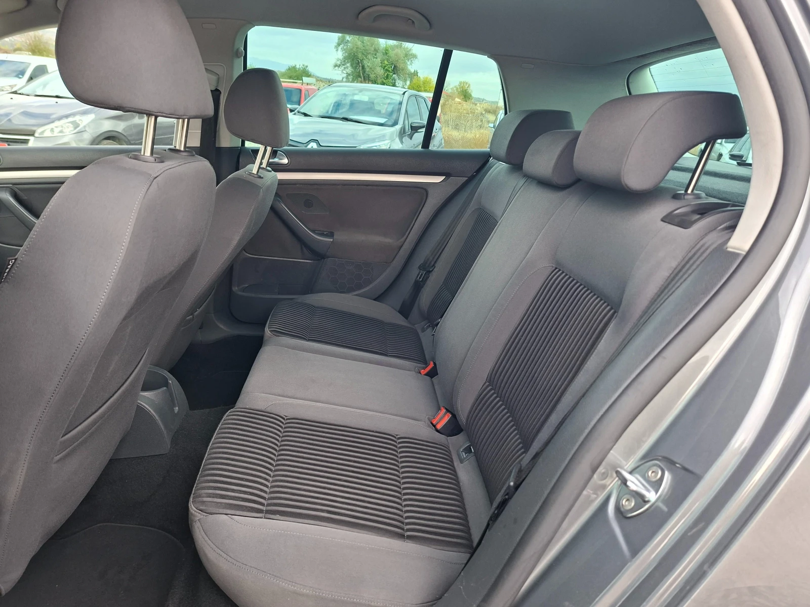 VW Golf 1.9TDI* 6-SPEED* SPORT-LINE* 36�. � 114EUR.*  | Mobile.bg � ����������� 10