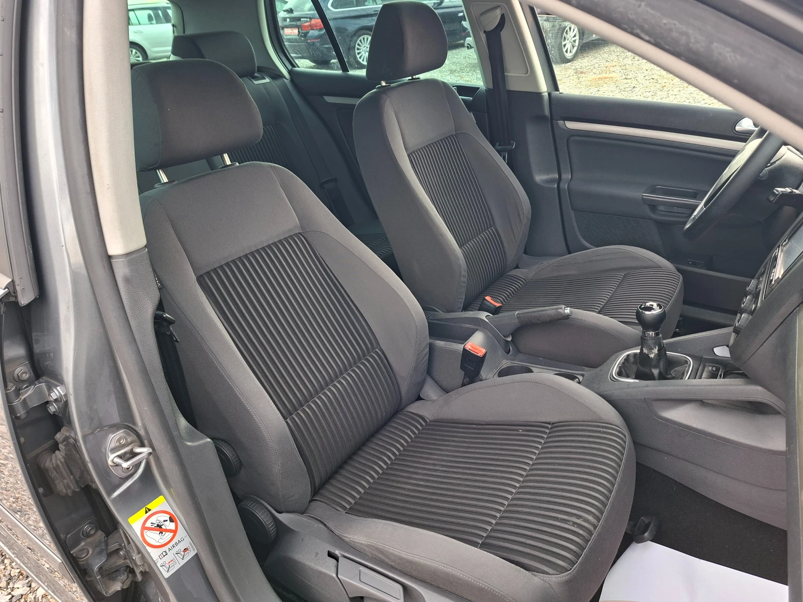 VW Golf 1.9TDI* 6-SPEED* SPORT-LINE* 36�. � 114EUR.*  | Mobile.bg � ����������� 14
