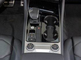 VW Touareg 3.0TDI R-Line Black Style V6 TDI 4Motion, снимка 12 - Автомобили и джипове - 43394338