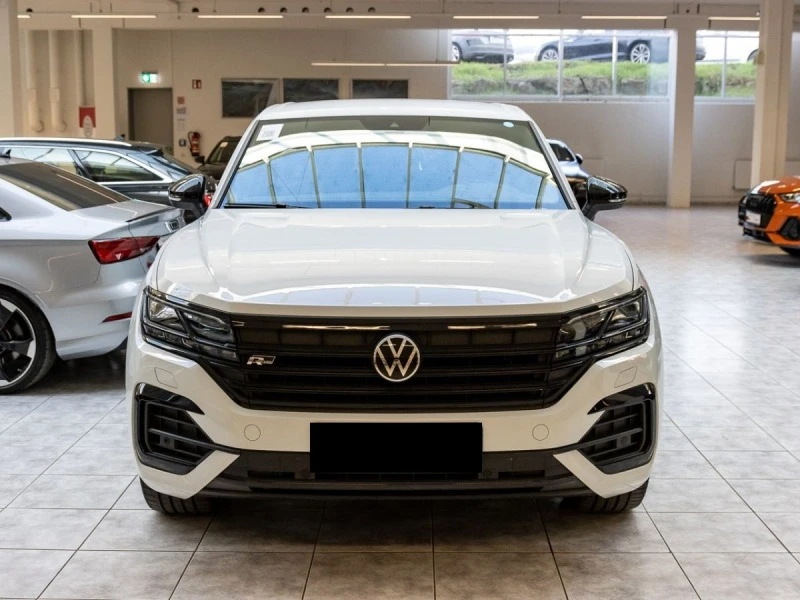 VW Touareg 3.0TDI R-Line Black Style V6 TDI 4Motion, снимка 1 - Автомобили и джипове - 47451705