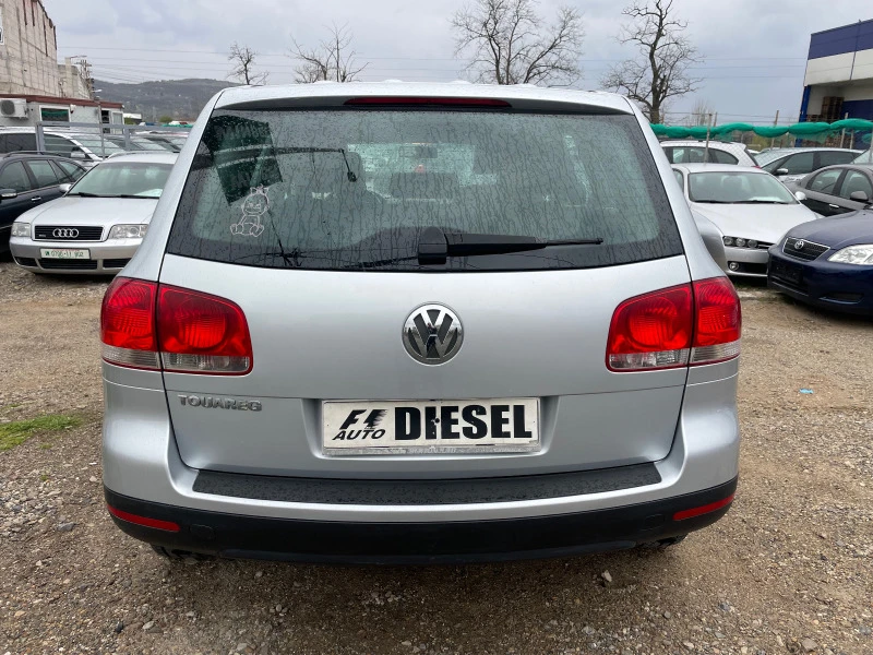 VW Touareg R5-2.5TDI-НАВИ, снимка 9 - Автомобили и джипове - 40245813