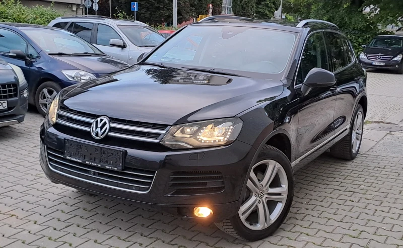 VW Touareg 3.0 TDI* LED* ДИСТРОНИК* СЛЕДЕНЕ ЛЕНТИ* START-STOP